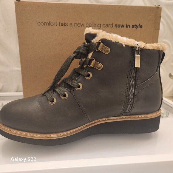 SoftWalk "Wilcox" Leather Boots. NIB. Size 7.5 W - Picture 4 of 11